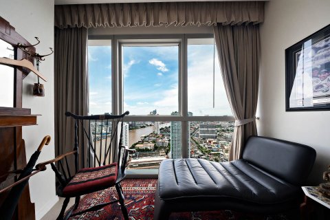 Condo in Khlong San, Bangkok, Thailand, 3 bedrooms  № 136663 - photo 11