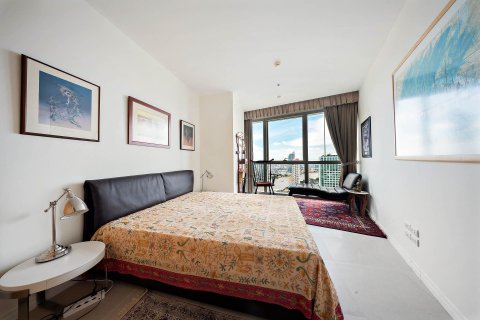 Condo in Khlong San, Bangkok, Thailand, 3 bedrooms  № 136663 - photo 10