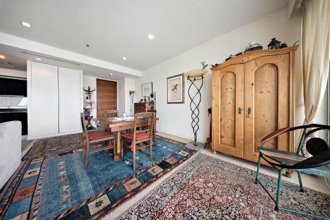 Condo in Khlong San, Bangkok, Thailand, 3 bedrooms  № 136663 - photo 4