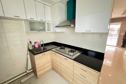 Townhouse à Phra Khanong, Bangkok, Thaïlande 3 chambres № 160613 - photo 14