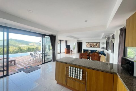 Villa in Ko Samui, Thailand 4 bedrooms № 160618 - photo 17