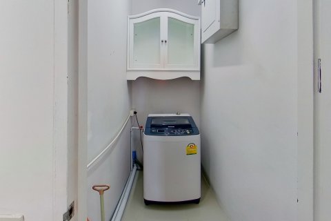 Studio dans le Condo à Watthana, Bangkok, Thaïlande № 160614 - photo 7