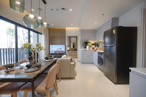 Condo in Bangkok, Thailand, 2 bedrooms  № 166609 - photo 10