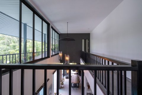 Villa in Chiang Mai, Thailand 5 bedrooms № 159994 - photo 14