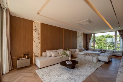 Villa in Chiang Mai, Thailand 5 bedrooms № 159992 - photo 8