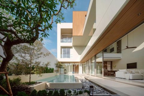 Вилла в Чиангмае, Таиланд с 5 спальнями  № 159992 - фото 2