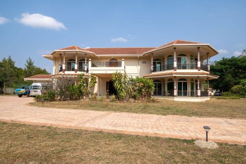Maison à Chiang Mai, Thaïlande 5 chambres № 159991 - photo 4