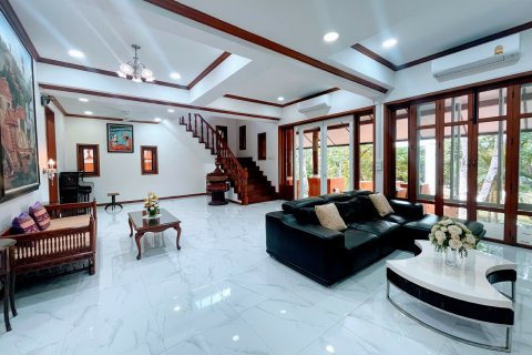 Villa à Chiang Mai, Thaïlande 3 chambres № 159993 - photo 5