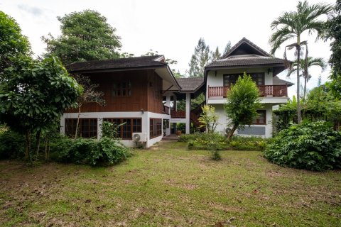 Maison à Chiang Mai, Thaïlande 3 chambres № 159990