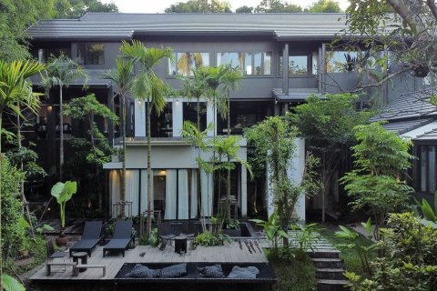 Villa in Chiang Mai, Thailand 7 bedrooms № 159988