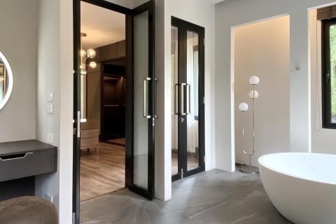 Villa in Chiang Mai, Thailand 7 bedrooms № 159988 - photo 14