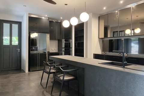 Villa in Chiang Mai, Thailand 7 bedrooms № 159988 - photo 11