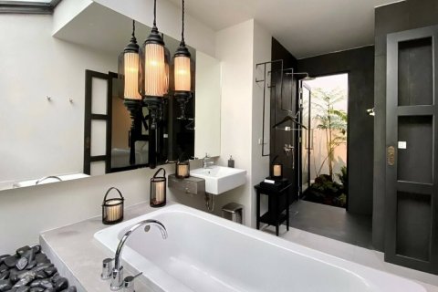 Villa in Chiang Mai, Thailand 7 bedrooms № 159988 - photo 4