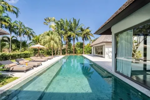 Casa de 5 dormitorios en Layan Beach, Tailandia № 233471