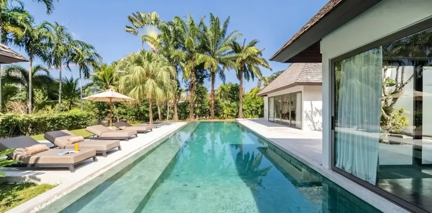Casa de 5 dormitorios en Layan Beach, Tailandia № 233471