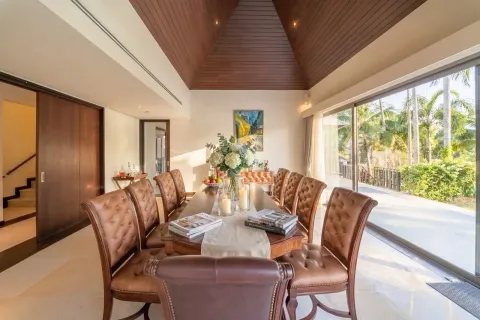Casa de 5 dormitorios en Layan Beach, Tailandia № 233471 - foto 4