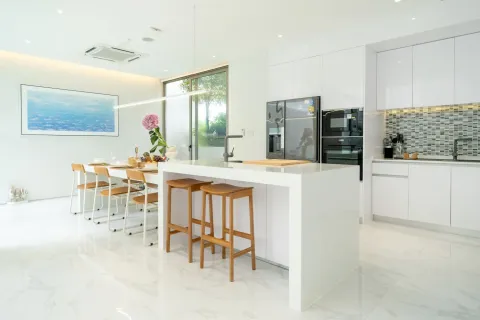 Casa de 3 dormitorios en Bang Tao, Tailandia № 233475 - foto 4