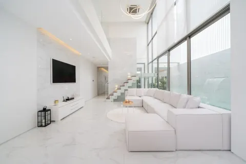 Casa de 3 dormitorios en Bang Tao, Tailandia № 233475 - foto 11