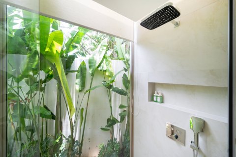Casa de 4 dormitorios en Bang Tao, Tailandia № 233476 - foto 25