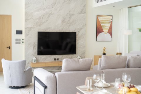 Casa de 4 dormitorios en Bang Tao, Tailandia № 233476 - foto 8