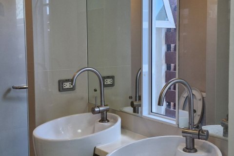Townhouse in Chom Thong, Bangkok, Thailand 3 bedrooms № 161752 - photo 2