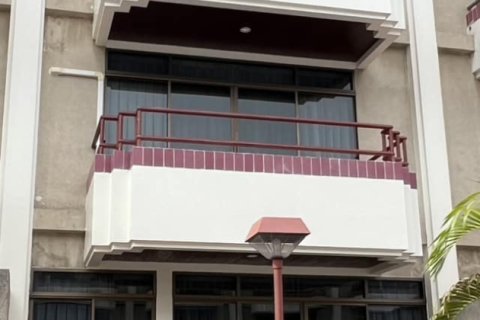 ทาวน์เฮาส์ในกรุงเทพฯ, ประเทศไทย 4 ห้องนอน № 209738 - รูปถ่าย 25