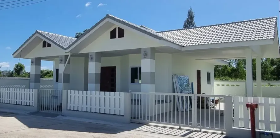 House in Hua Hin, Thailand 3 bedrooms № 160938