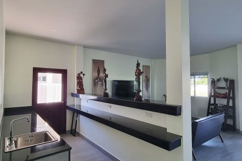 House in Hua Hin, Thailand 3 bedrooms № 160938 - photo 12