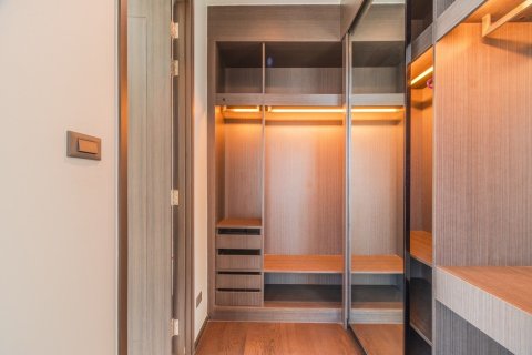 Condo in Watthana, Bangkok, Thailand, 2 bedrooms  № 160934 - photo 25