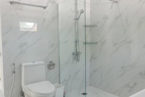 Villa in Pattaya, Thailand 3 bedrooms № 160937 - photo 10