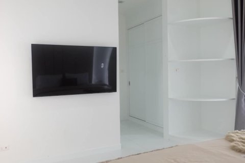 Villa in Pattaya, Thailand 3 bedrooms № 160937 - photo 24