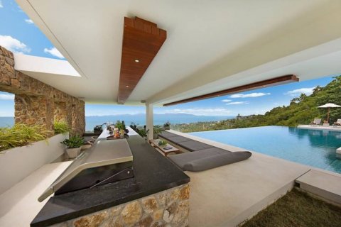 Villa in Surat Thani, Thailand 5 bedrooms № 116875 - photo 5