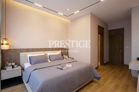 House in Pattaya, Thailand 4 bedrooms № 197950 - photo 19