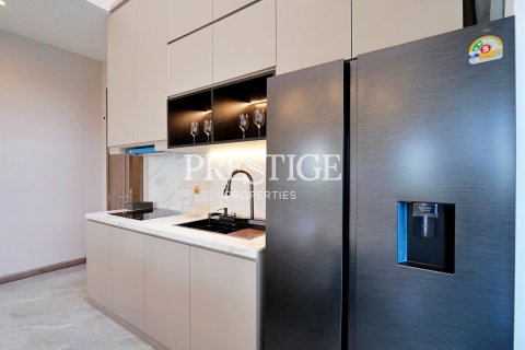 House in Pattaya, Thailand 4 bedrooms № 197950 - photo 8