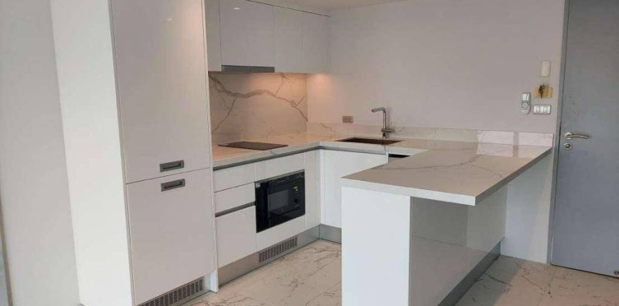 Кондоминиум с 1 спальней в Кароне, Таиланд № 146884