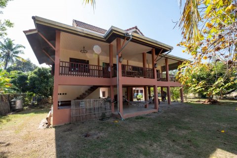 House in Chiang Mai, Thailand 2 bedrooms № 121924 - photo 1