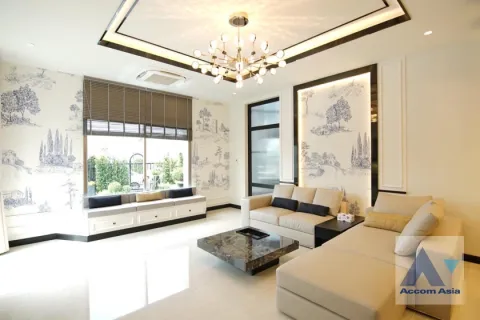 Haus in Lat Krabang, Bangkok, Thailand 5 Schlafzimmer № 215470 - Foto 2