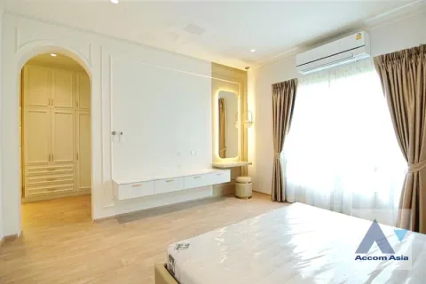 Haus in Lat Krabang, Bangkok, Thailand 5 Schlafzimmer № 215470 - Foto 16
