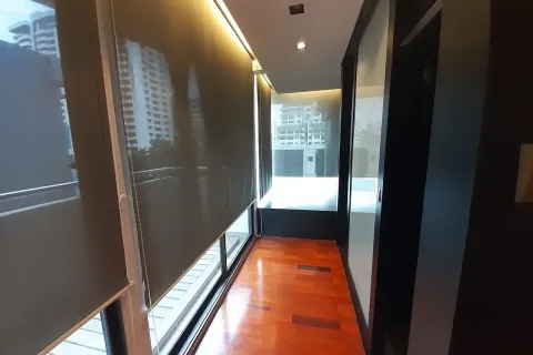 Condo in Watthana, Bangkok, Thailand, 3 bedrooms  № 161163 - photo 13