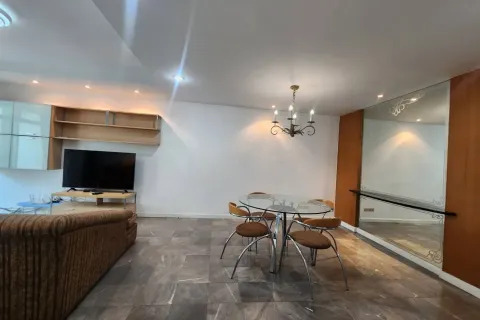 Condo in Watthana, Bangkok, Thailand, 3 bedrooms  № 161169