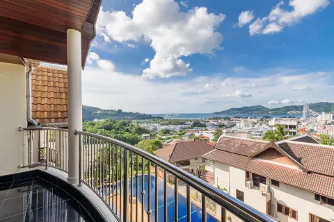 Townhouse in Kathu, Thailand 3 bedrooms № 161168 - photo 19