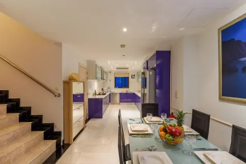 Townhouse in Kathu, Thailand 3 bedrooms № 161168 - photo 10