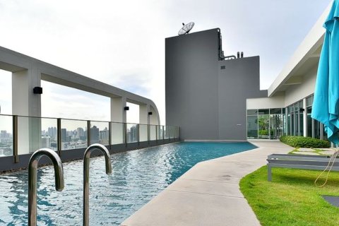 Condo in Bangkok, Thailand, 2 bedrooms  № 157680 - photo 4