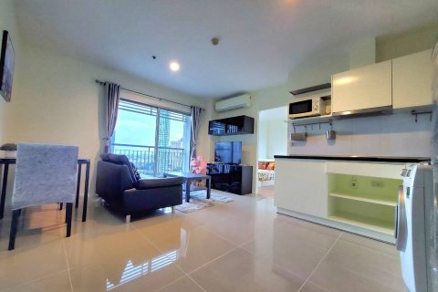 Condo in Bangkok, Thailand, 2 bedrooms  № 157680 - photo 5