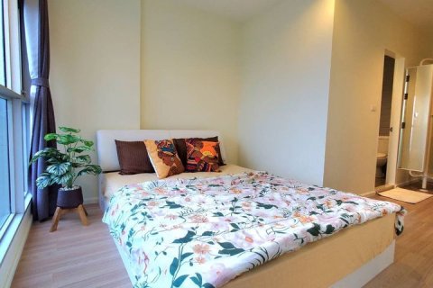 Condo in Bangkok, Thailand, 2 bedrooms  № 157680 - photo 8