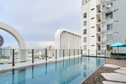 Condo in Bangkok, Thailand, 2 bedrooms  № 157680 - photo 2