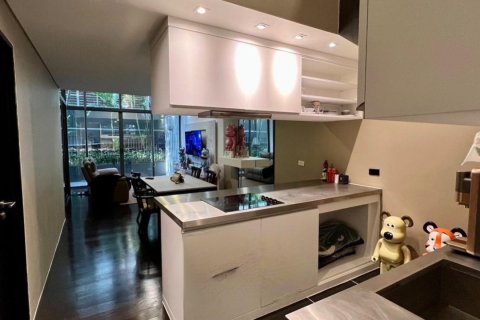 Condo in Bangkok, Thailand, 2 bedrooms  № 157683 - photo 9