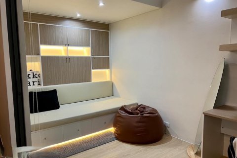 Condo in Bangkok, Thailand, 2 bedrooms  № 157683 - photo 10