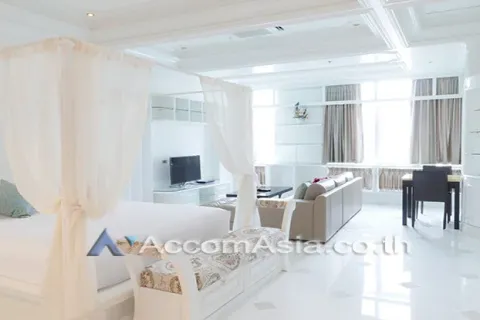 Condominio de 2 dormitorios en Khlong San, Bangkok, Tailandia № 217880