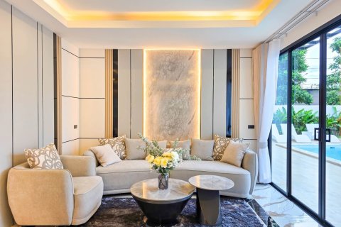 Вилла в Паттайе, Таиланд с 5 спальнями  № 167802 - фото 4